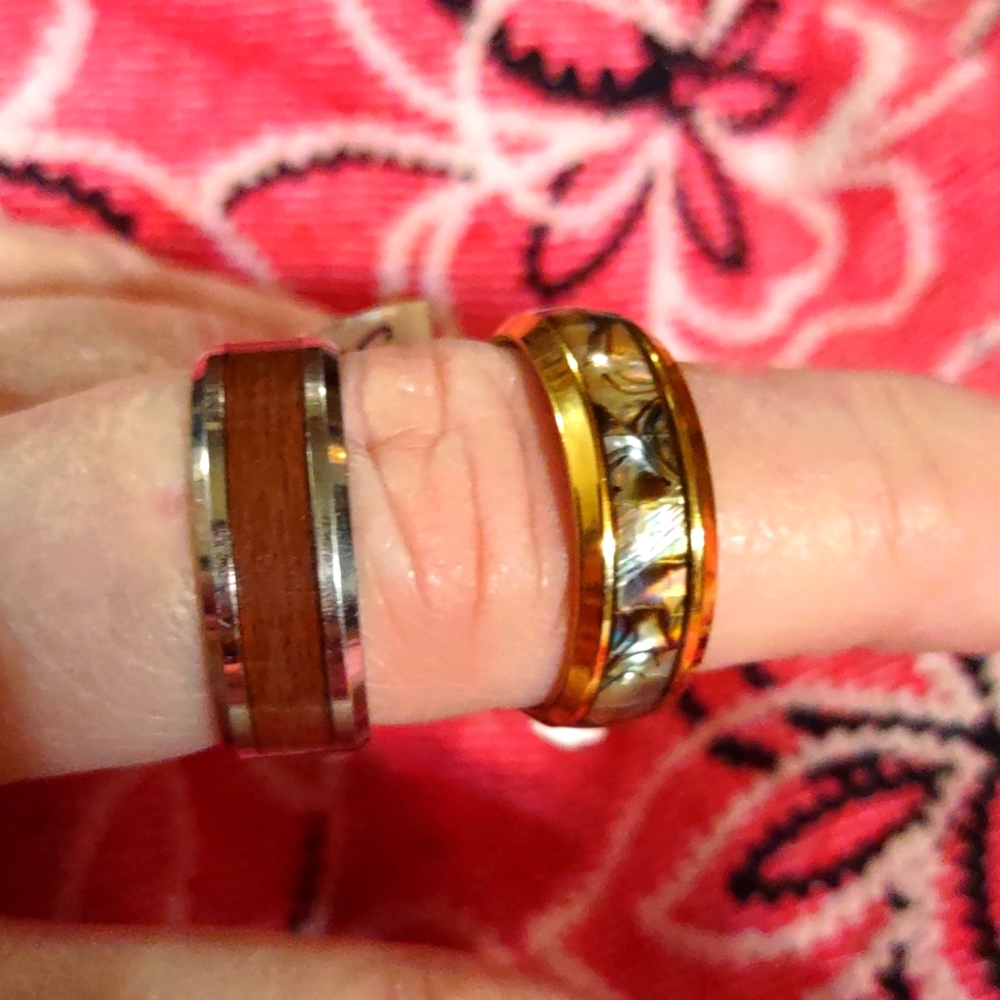 Mens rings steal